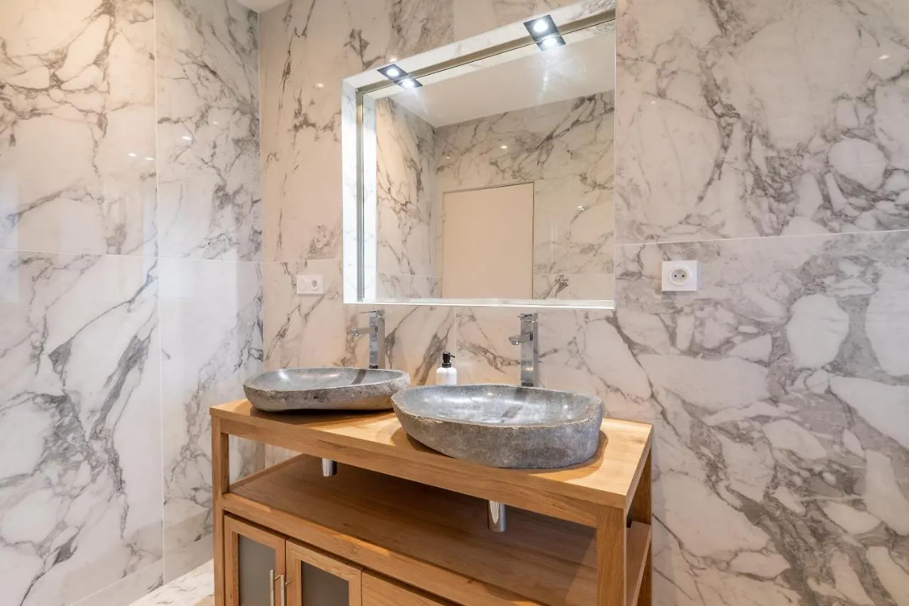 Appartement De Standing Albertville 0*,  France